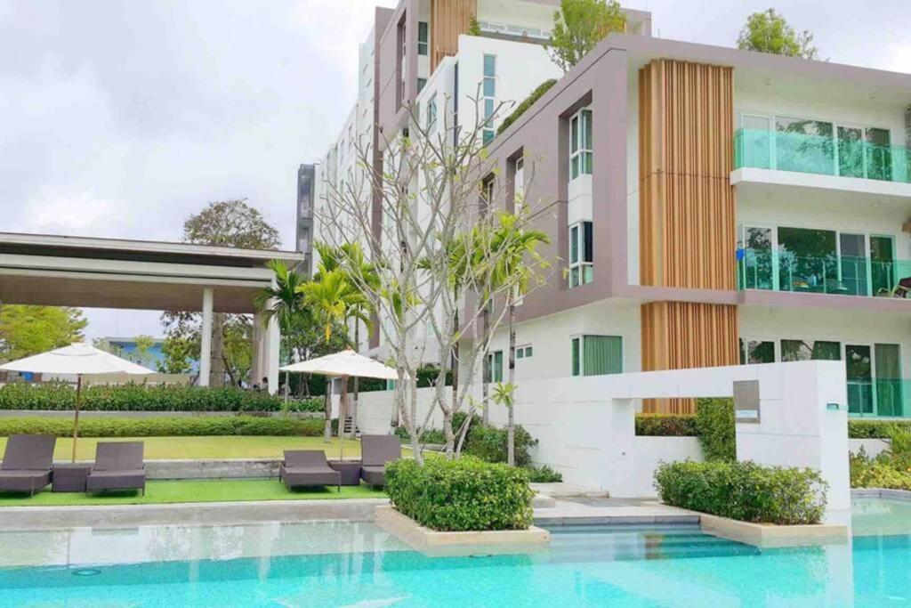 Cozy Modern Room With Stunning Lake & Mountain View Chiang Mai Exteriör bild